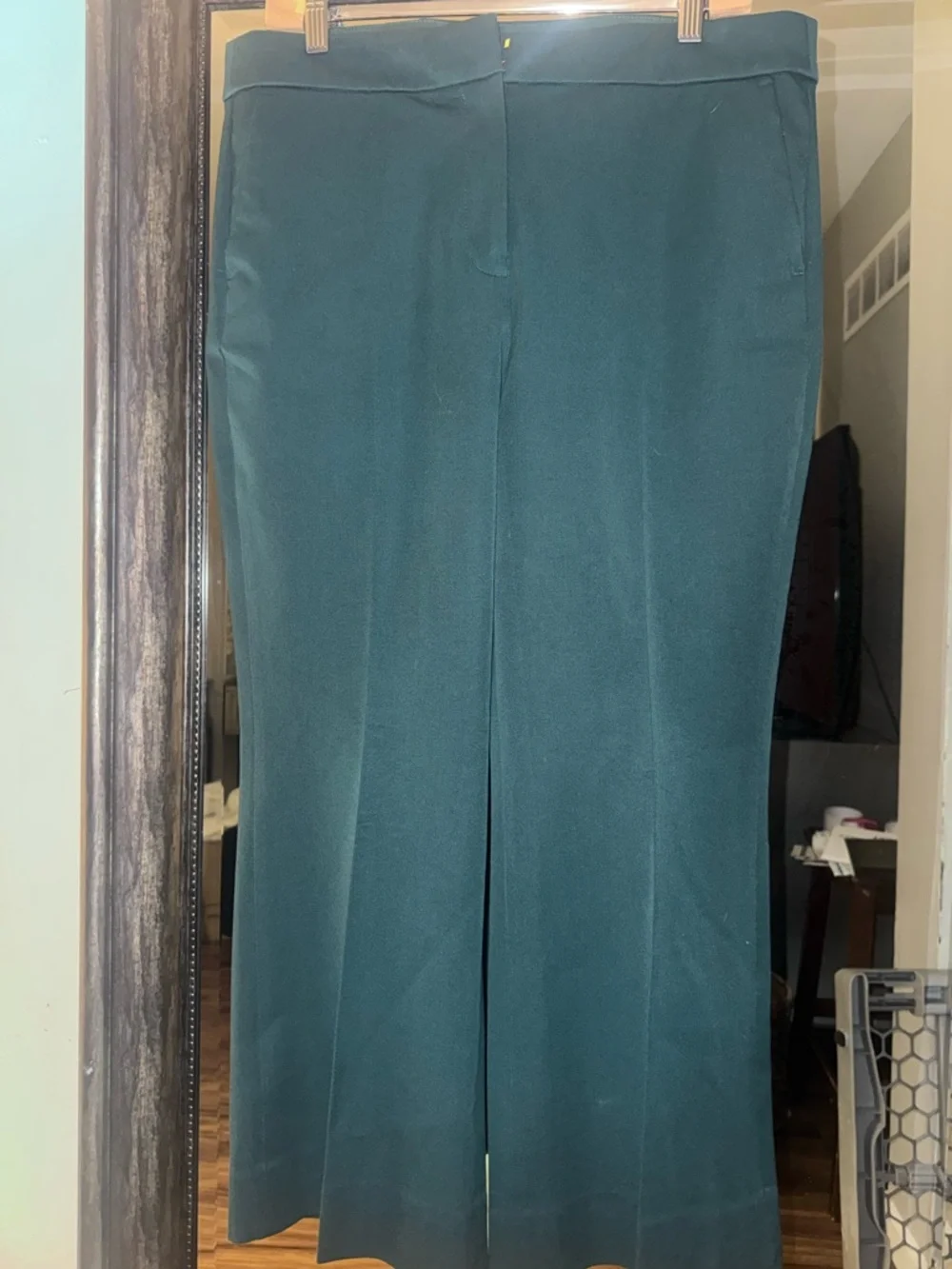 J. Crew Green Kelsey flare pants - Picture 5 of 13